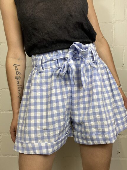 shorts with cute square pattern in lavender and white size s