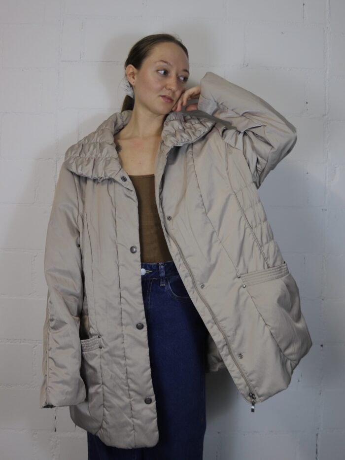 vintage puffige jacke/ mantel in crème