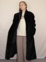 Schwarze Vintage Fake Felljacke | M – Bild 10