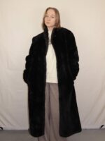 Schwarze Vintage Fake Felljacke | M – Bild 11