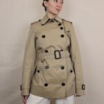 Preloved Burberry Mantel | S