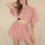 Handgemachtes Upcycling-Set für Damen – Rock und Oberteil aus Männerhemd, nachhaltig & sommerlich.