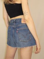 Upcycelt Levi’s Mini-Jeansrock | M-L – Bild 3