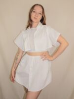 Handgemachtes Upcycling-Set für Damen – Rock und Oberteil aus Männerhemd, nachhaltig & sommerlich.