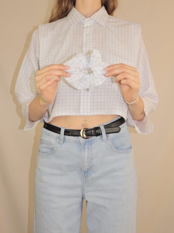 Upcycelt Bluse mit Scrunchie | M-L – Bild 7