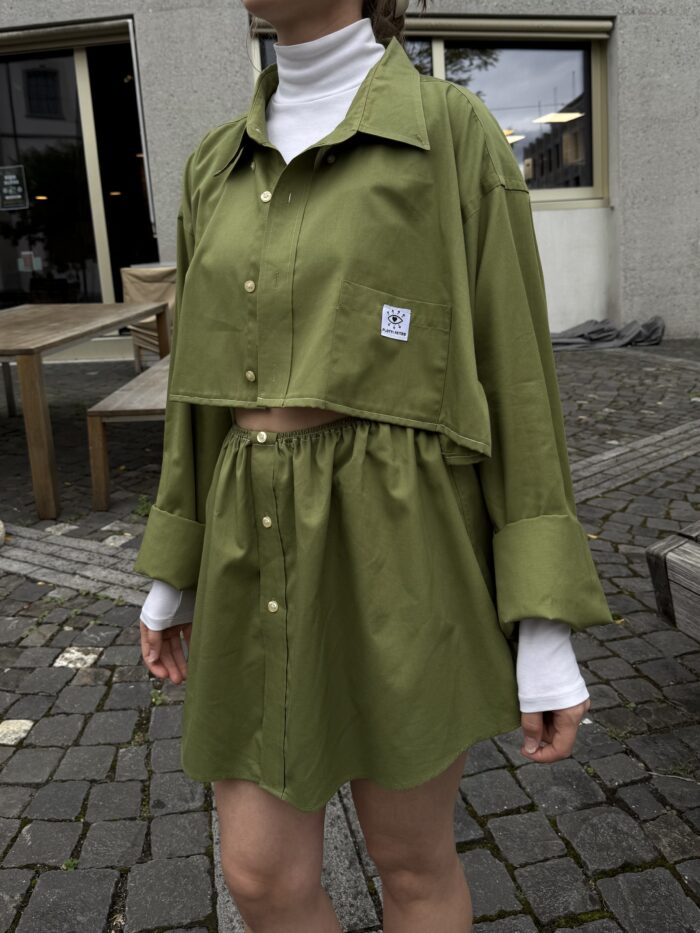 Upcycelt Zweiteiler Chaps Set in grün | M-L – Bild 5