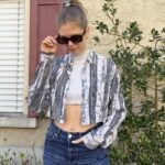 Upcyceltes, gekürztes Hemd mit passendem Scrunchie aus gleichem Stoff, nachhaltige Mode