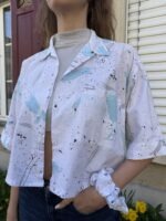 Upcycelt Vintage Bluse mit Scrunchie | M-L – Bild 3