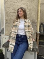 Vintage Hemd mit auffälligem, buntem Muster im extravaganten Retro-Stil